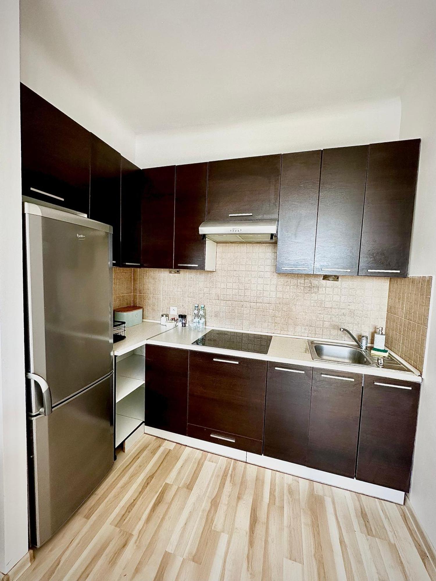 Appartamento Apartament Blisko Centrum Varsavia Esterno foto